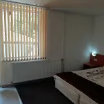 Lila Πανσιόν